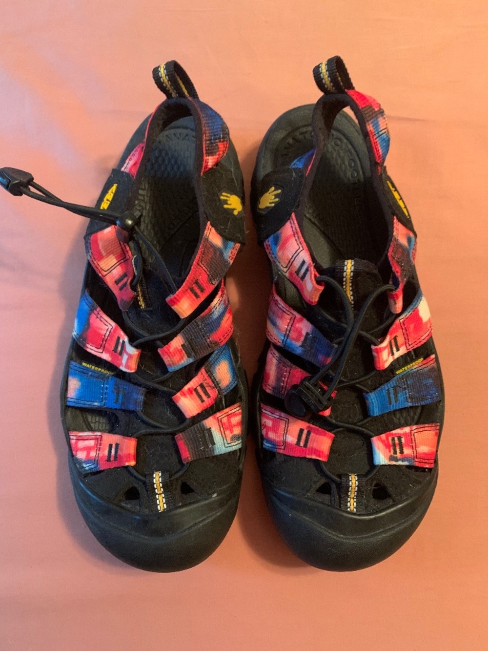 Jerry Garcia KEEN Woman’s Newport H2 Sandals ‘New York at Night’ size 9.5